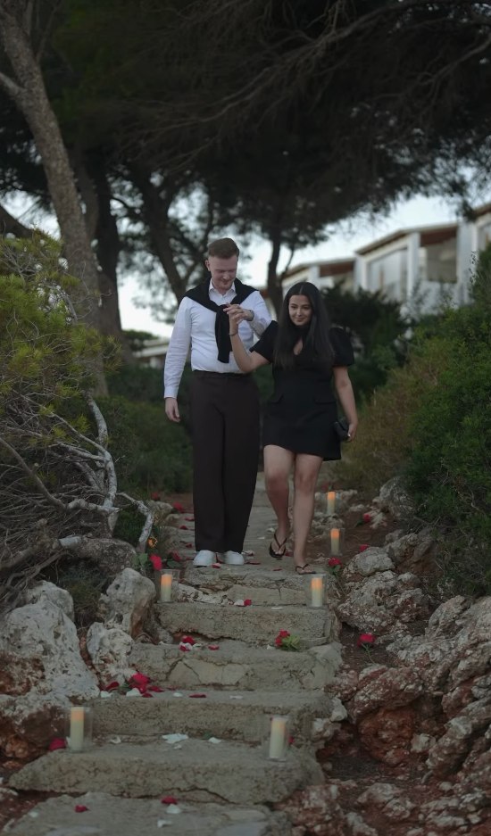 Another moment on the candlelit steps