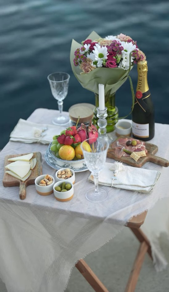 The table set for two by the sea